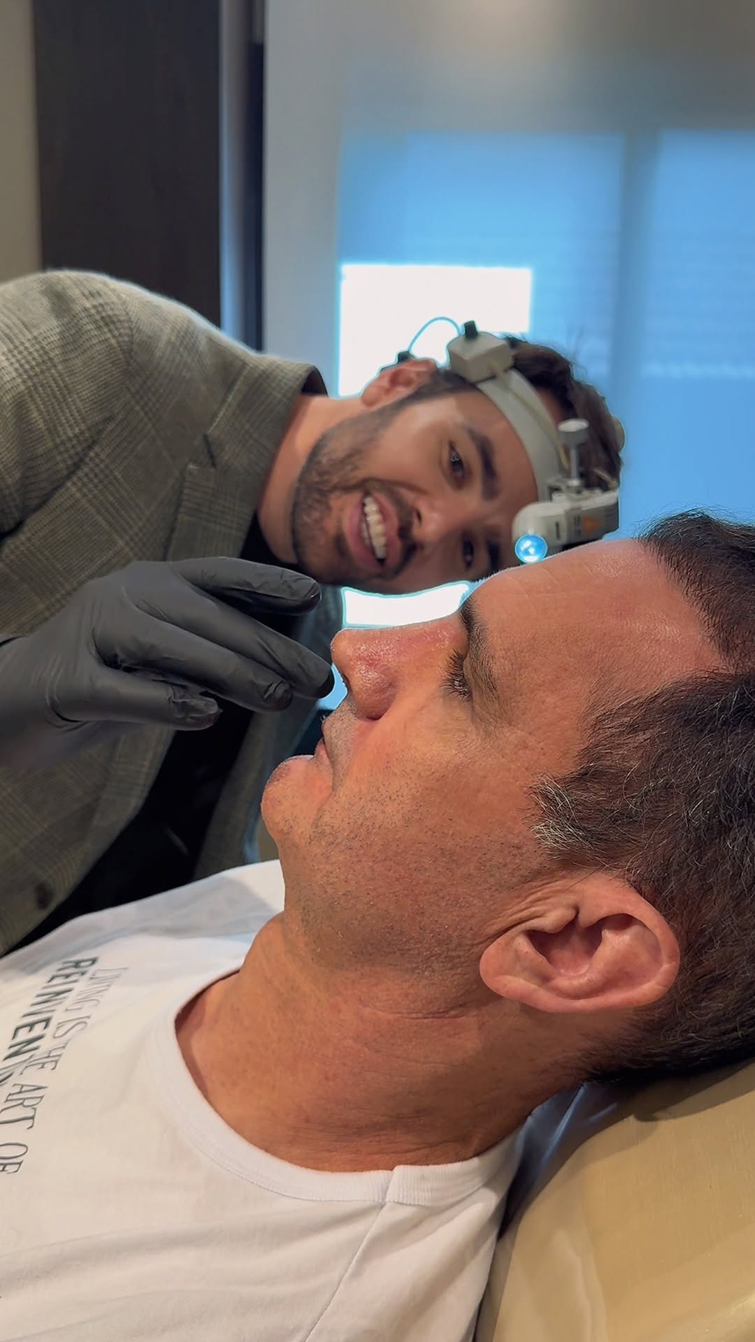 Rinoplastia é equilíbrio: estética, função e identidade caminham juntas em cada planejamento.